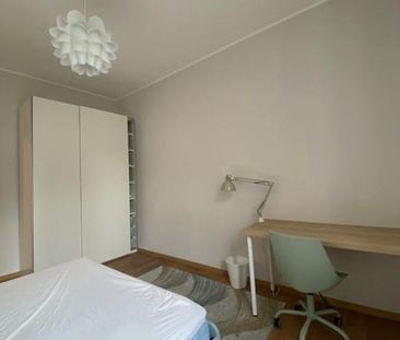 Via Cipriano Facchinetti, Milan, Lombardy 20138 - Photo 4