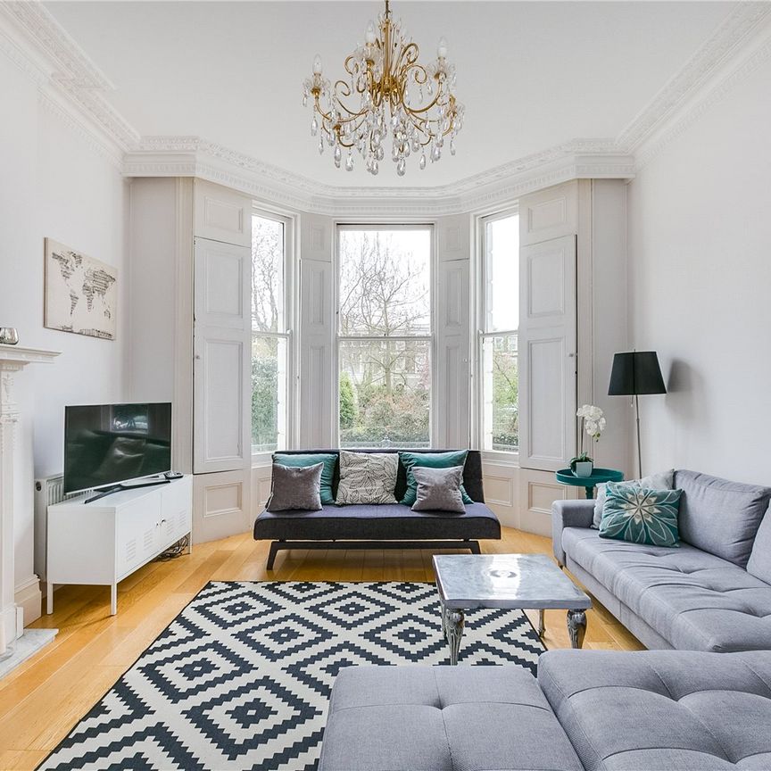 St. James's Gardens, Holland Park, W11, London - Photo 1