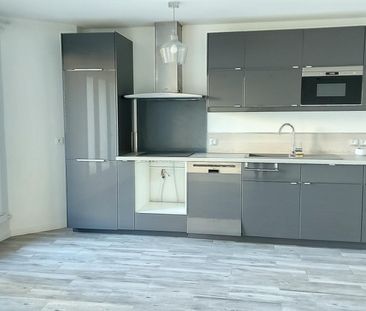 Appartement F4 À Louer 4 Pièces - 90,12 M - Photo 3