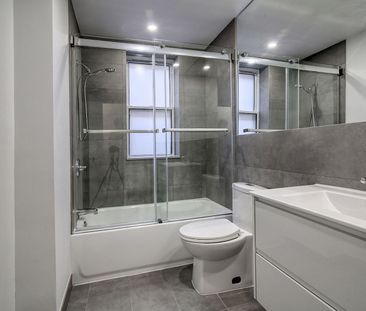 3421 Durocher, Montréal, QC - Photo 2
