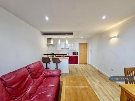 1 bedroom flat to rent - Photo 1