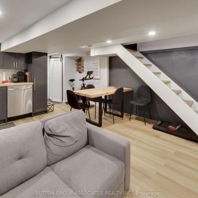 For Lease - 97 Hatherley Road Unit# Lower, Toronto, Ontario - Photo 1