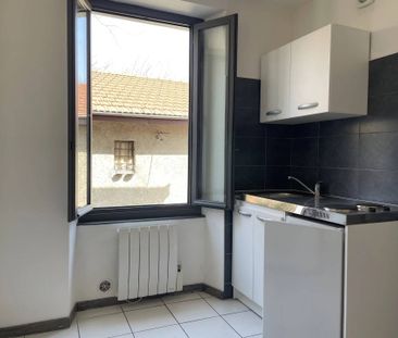 Location Appartement Fontaine - Photo 1