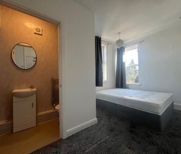 2 bedroom house share to rent - Photo 1