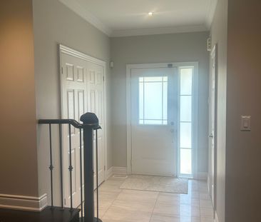 For Lease - 131 Chelsea Crescent, Bradford West Gwillimbury, Ontario - Photo 1