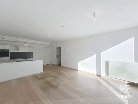 Appartement te huur - foto 2