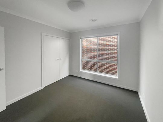 6 Chiara Court, Brown Hill - Photo 1