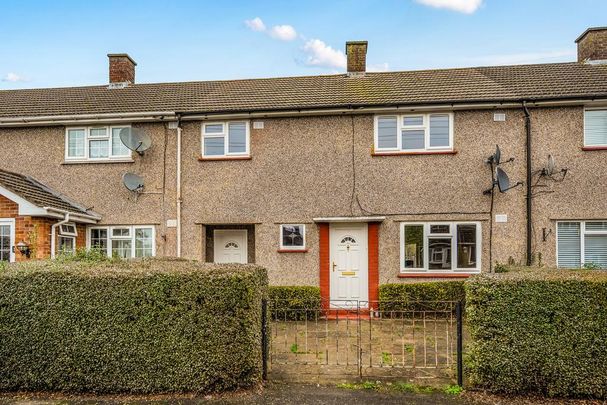 3 bedroom terraced house to rent - Photo 1