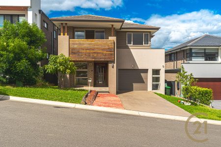 Spacious 5-Bedroom House for Rent in Box Hill&excl;&ast;&ast; - Photo 4