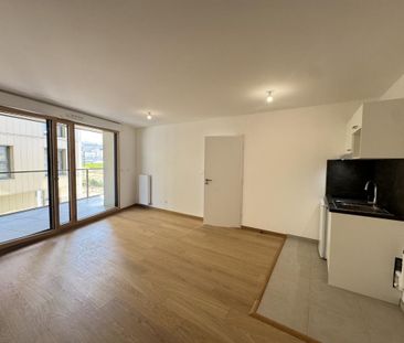 Location Appartement 2 pièces 47m² CHAMBERY 73000 - Photo 2