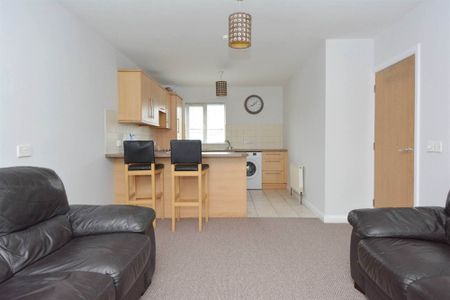24 Maldon Court, Belfast, BT12 6GY - Photo 2