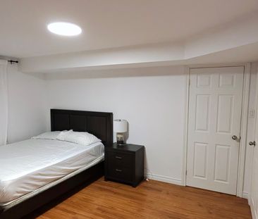 For Lease - 1760 Silverstone Crescent, Oshawa, Ontario - Photo 2