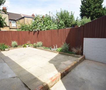 Percy Road, Watford - Photo 6