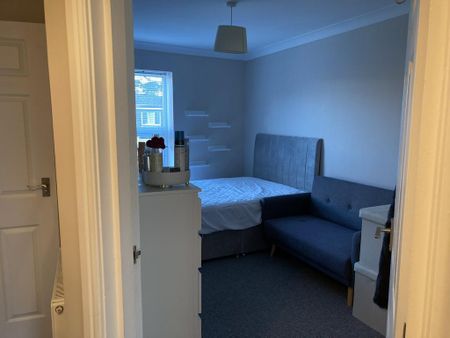 1 bedroom flat to rent - Photo 5