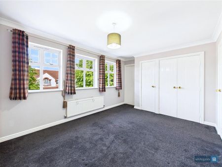 4 bedroom detached house to rent - Photo 3