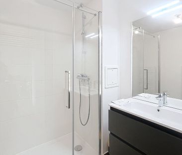 Appartement à louer - REIMS- HYPER CENTRE - Photo 5