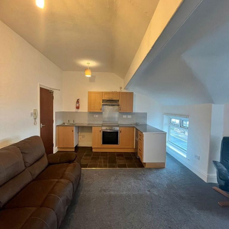 1 bedroom flat to rent - Photo 1