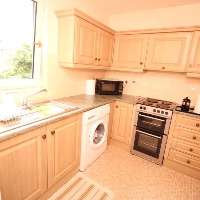 6 Ascot House, Windsor Avenue North, Belfast, BT9 6EL - Photo 1