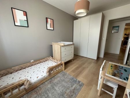 Location Appartement 3 pièces 69m² LE PLESSIS ROBINSON 92350 - Photo 4