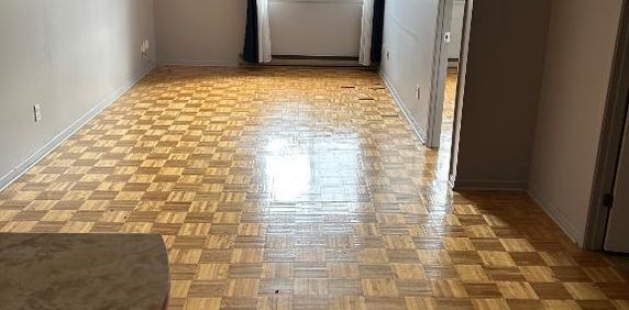 logement 3 1/2 a louer - Photo 2
