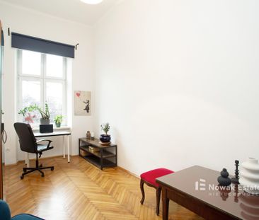 Stylowy 4-pok., z antresolami w sercu Kazimierza - Photo 2