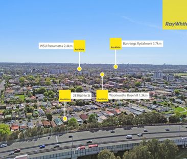 STYLISH BRICK HOME WITH SPACE, COMFORT & LOCATION - Photo 3