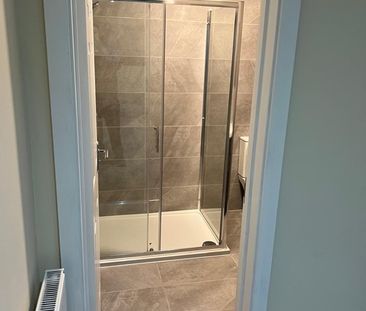 Room in a Shared House, Hanworth Road, TW4 - Photo 5