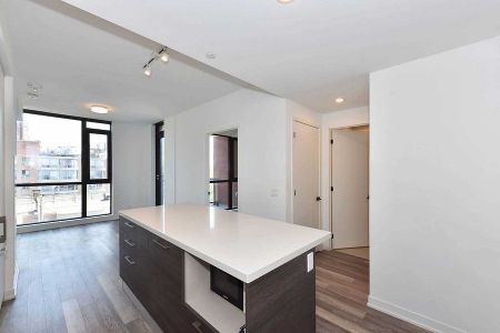 For Lease - 2118 Bloor Street Unit# 504, Toronto, Ontario - Photo 3