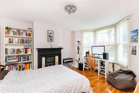 Lewisham Way, London, SE14 - Photo 2