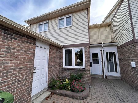 For Lease - 92 Radwell Crescent Unit# Bsmt, Toronto, Ontario - Photo 5