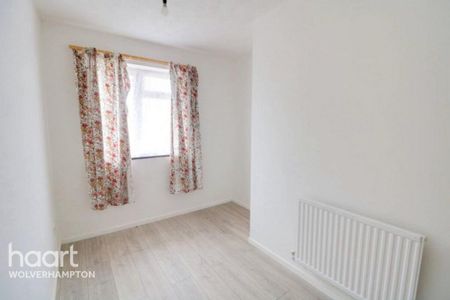 2 bedroom bungalow to rent - Photo 2