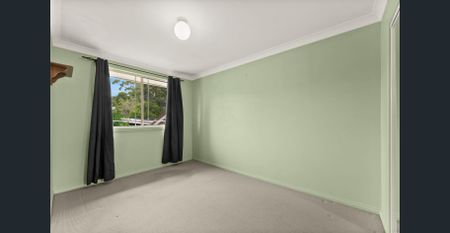 2 Bedroom Townhouse in Central Location - Photo 2