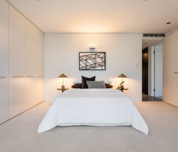 Paramount Two Bedroom with Separate Study - Offered Unfurnished - Photo 5