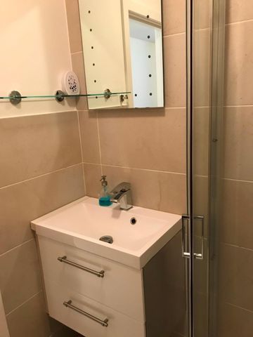 Studio Flat, Iveagh Avenue, NW10 - Photo 5