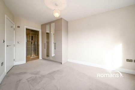 Robins Gate, Bracknell, Berkshire, RG12 - Photo 4