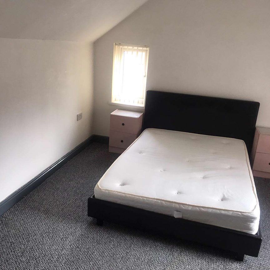 Market Street Flat 1 - Photo 1