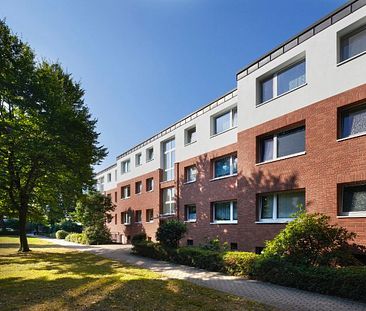 Schöne komplett modernisierte 2 1/2-Zimmer Wohnung in Norderstedt - Photo 1