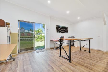 FAMILY HOME WITH LARGE AIR-CONDITIONED DEMOUNTABLE & INGORUND SPA - Photo 3