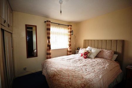 2 Bedroom Semi Detached To Let - Photo 5