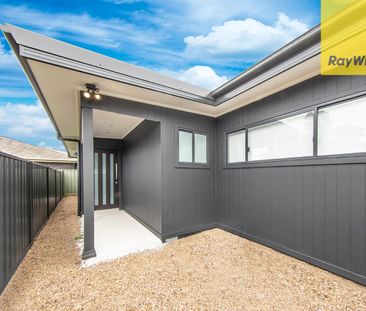 BRAND NEW MODERN TWO BEDROOM HOME IN GREAT LOCATION - Photo 3
