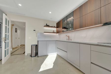 3 Bedroom Apartment For Rent in Nagüeles, Málaga - Foto 2
