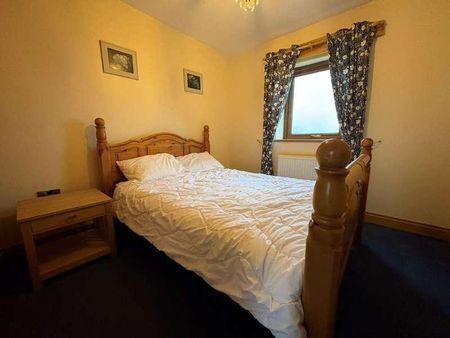 Bitholmes Lane, Sheffield, S36 - Photo 3