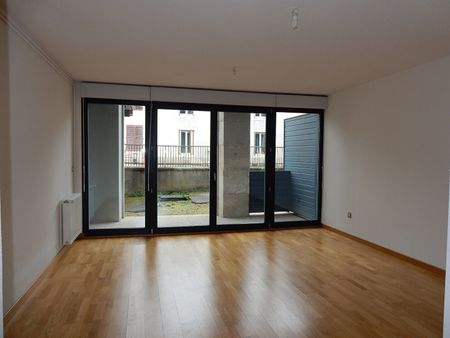 Location Appartement 1 pièce 47m² GONDRECOURT LE CHATEAU 55130 - Photo 3