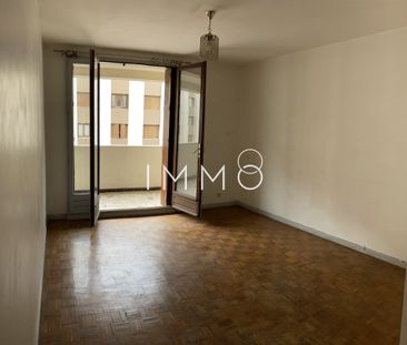 Location Appartement 3 pièces 58m² MARSEILLE 4ème - Photo 2