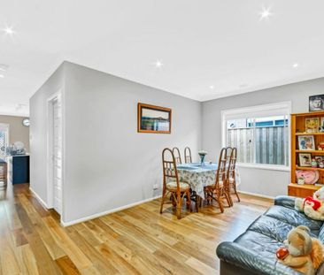 20 Limonium Crescent, Lyndhurst VIC - Photo 3