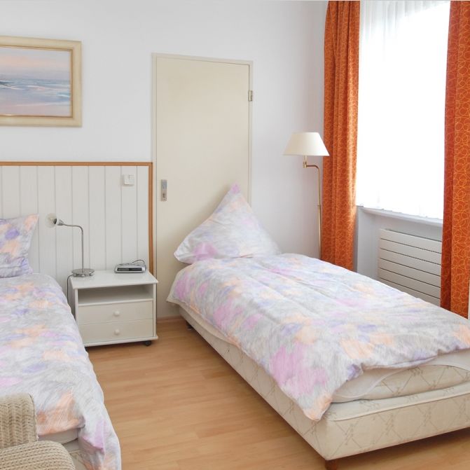 1 Zimmer in Düsseldorf - Photo 1