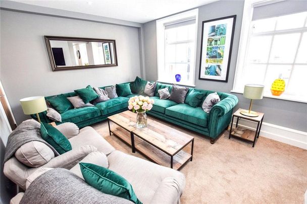 1 bedroom flat to rent - Photo 1