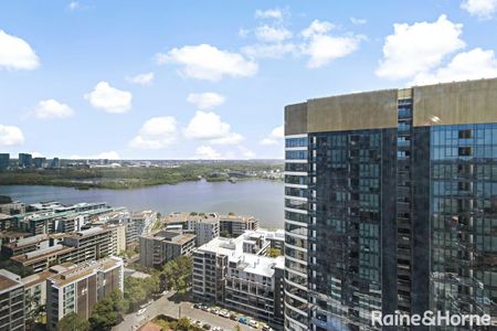 Level 24, 2402/8 Walker st, Rhodes, NSW 2138 - Photo 4