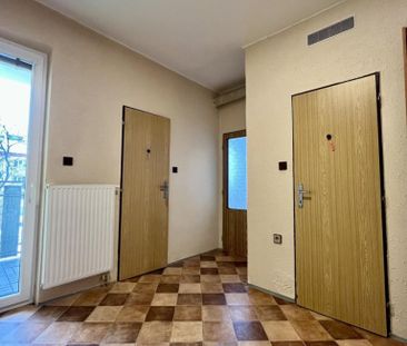 Pronájem bytu 1+1 54 m2 - Fotografie 5
