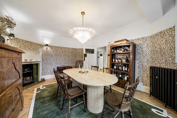 5 bedroom semi-detached house to rent - Photo 1